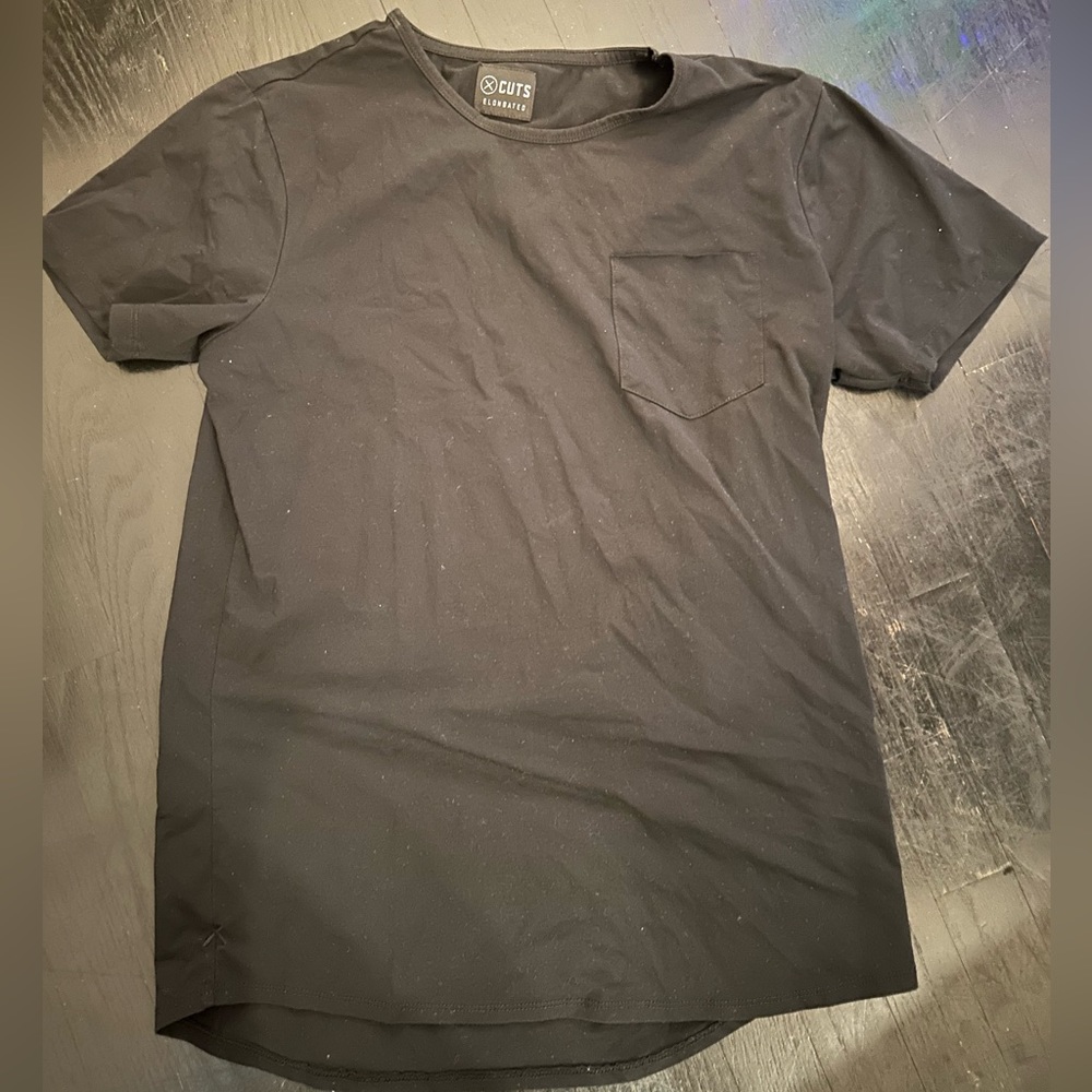 Cuts XL Elongated Black T Shirt